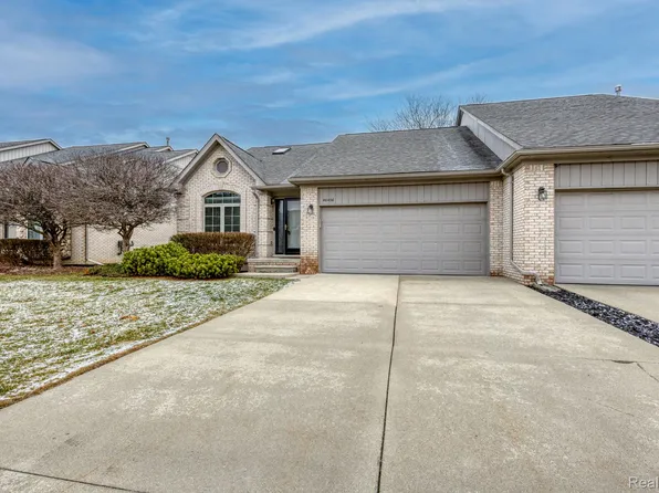 46436 Imperial Ln, Macomb, MI 48044