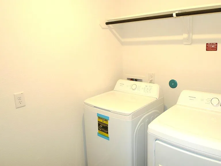 3063 Liams Tower Ln — Photo 28