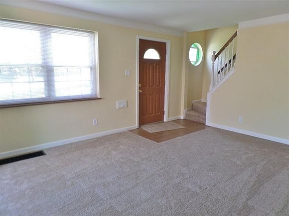 4th image of 4227 Delridge Dr