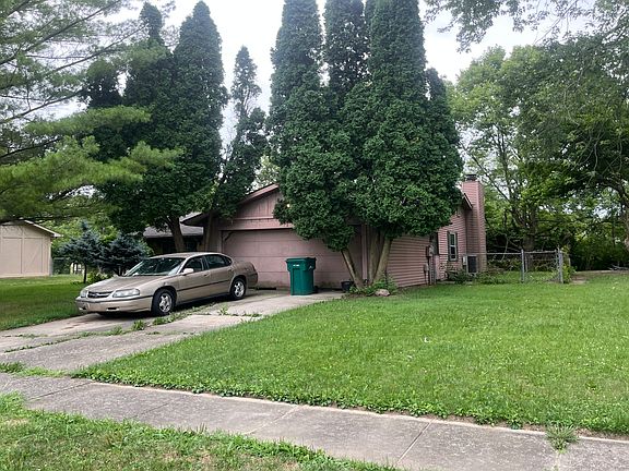 2nd image of 1609 Vineyard Cir