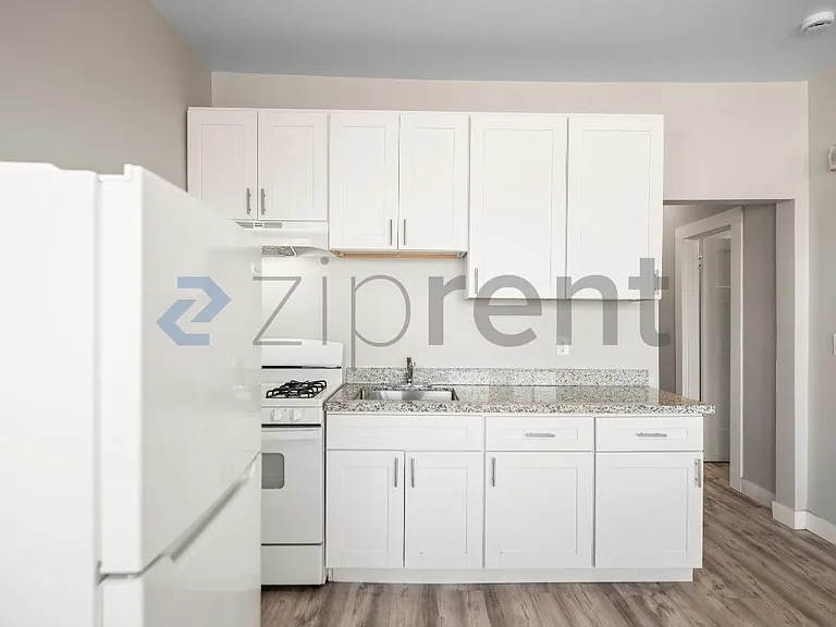 680 14th St #412 — Photo 14