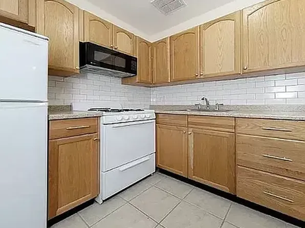 28 West 88th Street A image 3 of 5