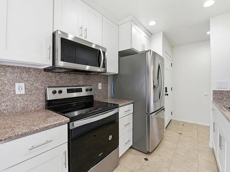 935 Cherry Glen Cir #219 — Photo 31