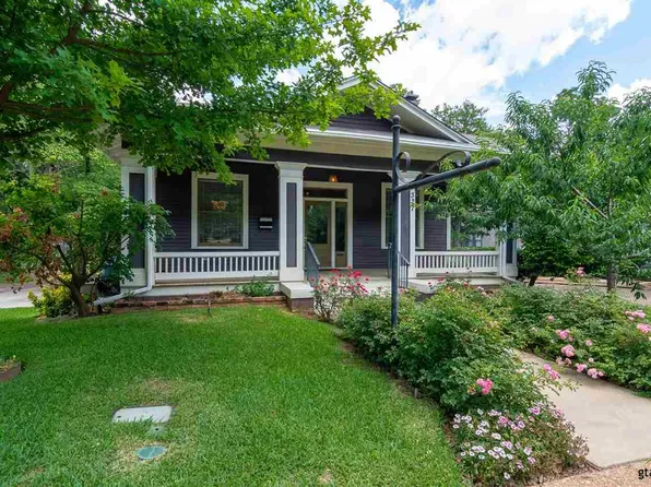 327 W Houston St, Tyler, TX 75702