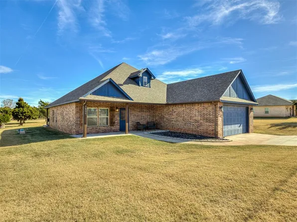 1800 S May Ave, Guthrie, OK 73044