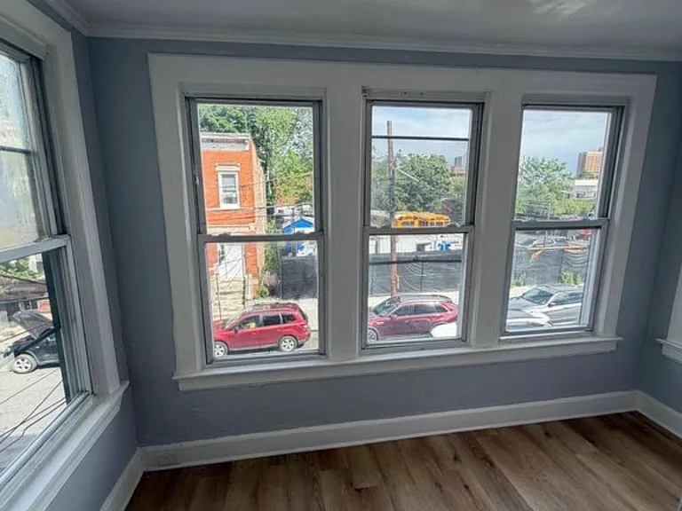 71 S 9th St #B — Photo 8