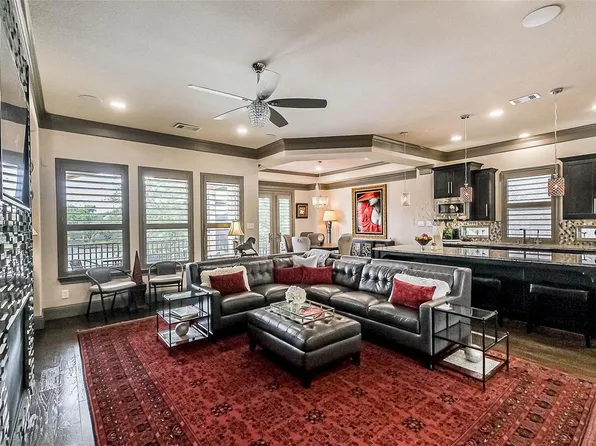 1014 Old Oyster Trl, Sugar Land, TX 77478