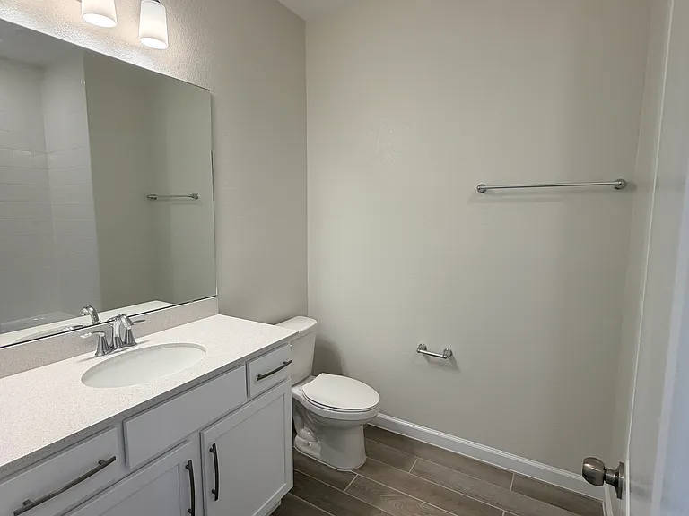1387 Mount Royal Dr — Photo 23