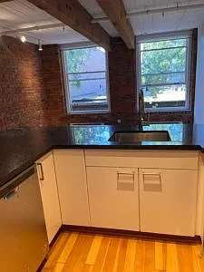 Building Photo - 55 Water St #409