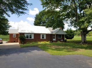 3663 Bramlett Church Rd, Gray Court, SC 29645