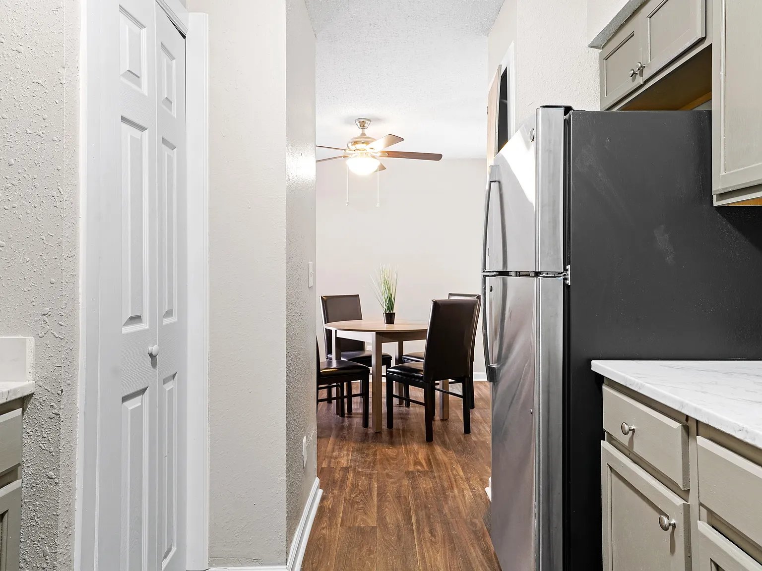 Diamond Trail Apartments — Photo 4