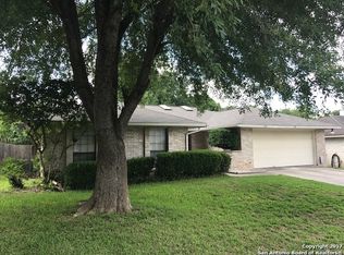 198 Clear Oak, Universal City, TX 78148