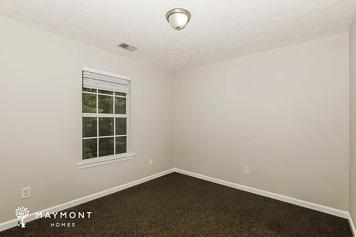 425 Misty Brook Ct — Photo 9
