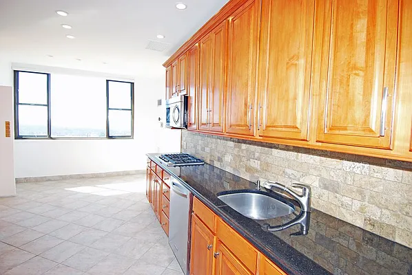 Sold by Magic of Great Neck Realty Inc. | media 39