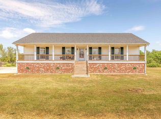 354 Country Village Dr, Raceland, LA 70394