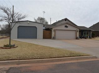 334 Beth Ln, Elk City, OK 73644