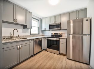 2310 24th Ave N #B, Nashville, TN 37208