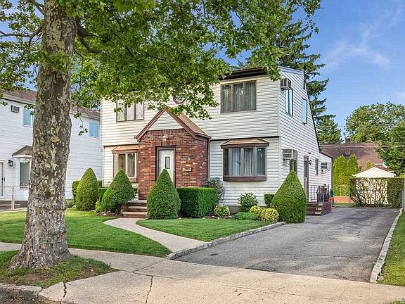 2nd image of 63 Cushing Ave