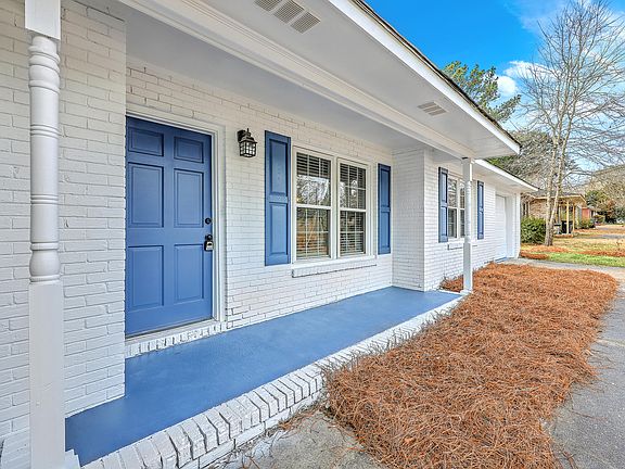 4th image of 7645 Knollwood Dr