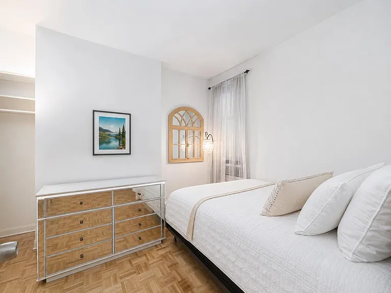 70 Park Ave #3 — Photo 10