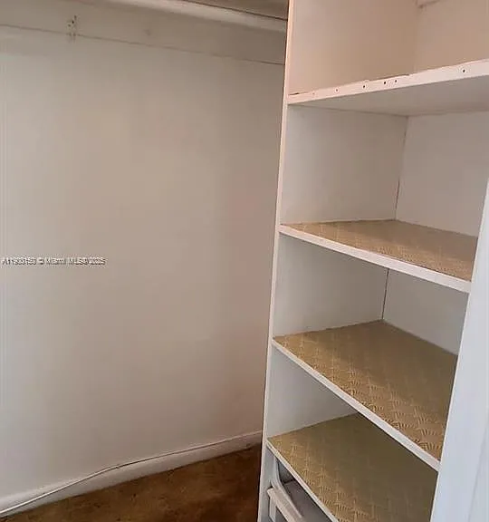 92 Berkshire E #92-D — Photo 11