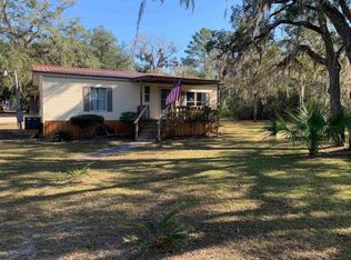 15662 Shell Dr, Perry, FL 32348