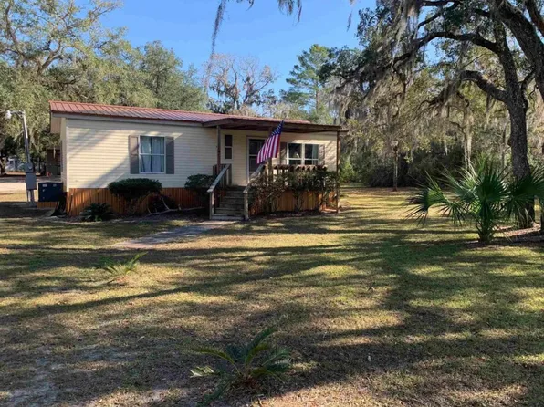 15662 Shell Dr, Perry, FL 32348