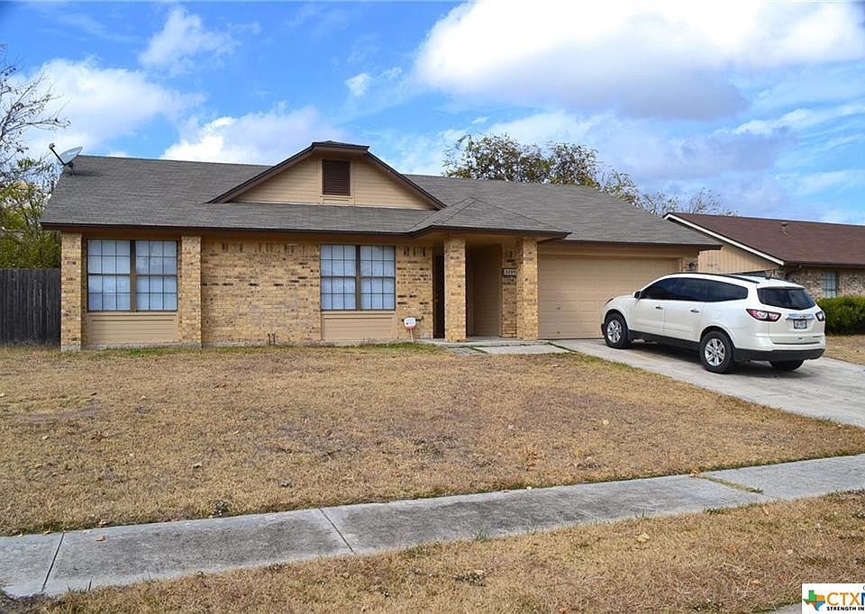 1st image of 3209 Spotted Horse Dr