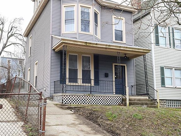 2nd image of 731 Grand Ave