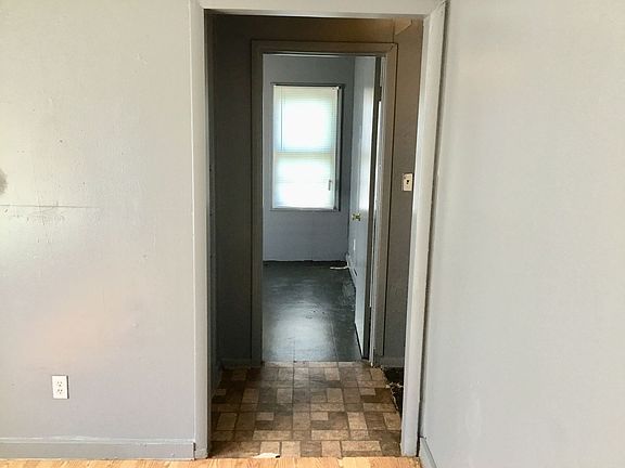 5th image of 1817 Peachtree Ave