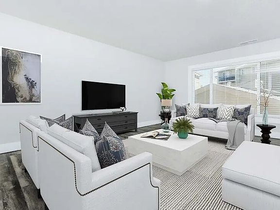 2nd image of 240 N Murray Blvd #260-211