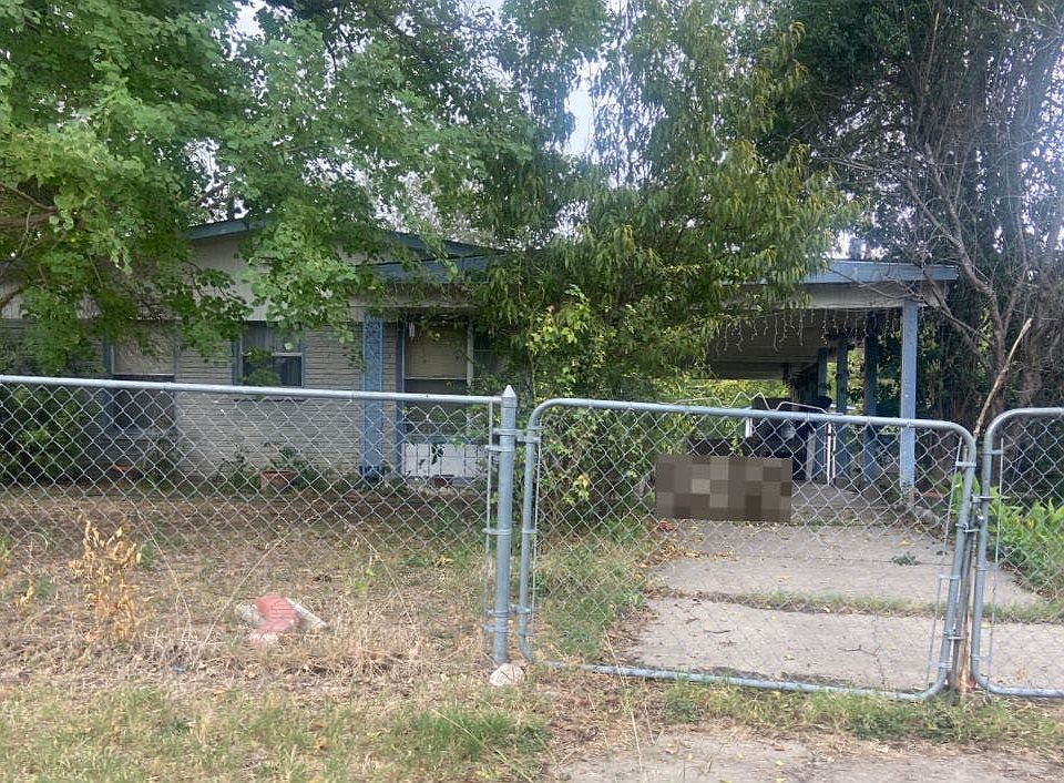 1st image of 110 Ithaca Dr