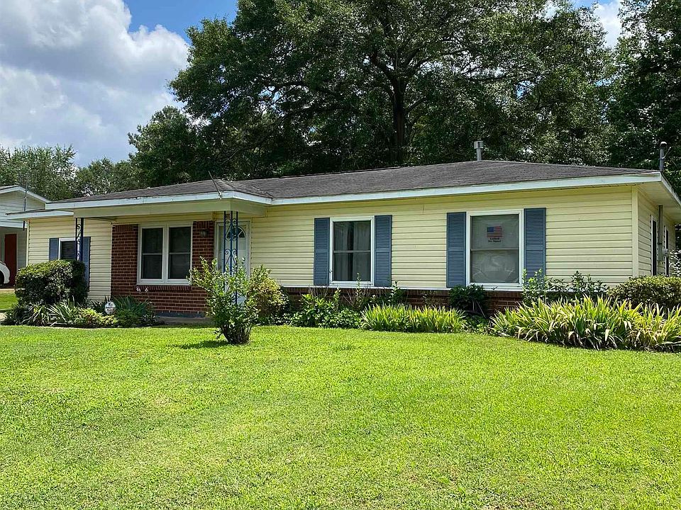 1st image of 3118 Nassau Dr SW