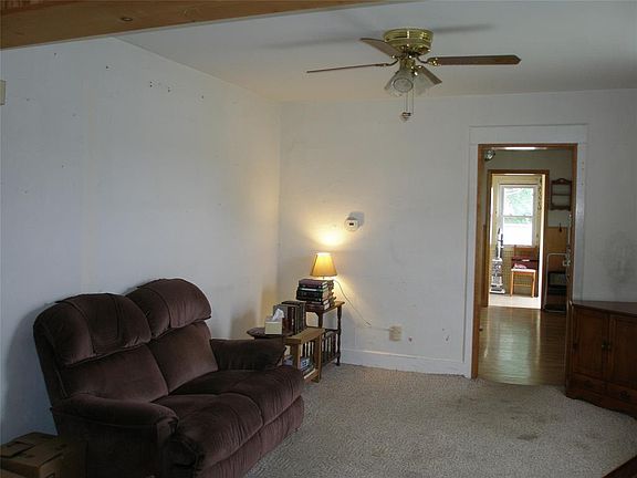 5th image of 602 Hill Ave