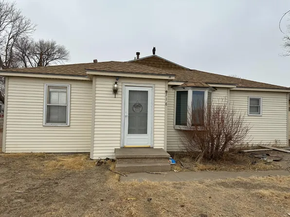 518 W 11th St, Hugoton, KS 67951