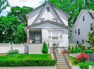 180 Hayward St, Yonkers, NY 10704