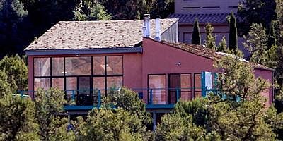 2nd image of 30 Brins Mesa Drive