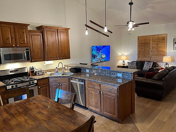 2nd image of 5519 Lillehammer Ln APT 1312