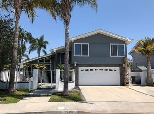 20092 McKinley Ln, Huntington Beach, CA 92646