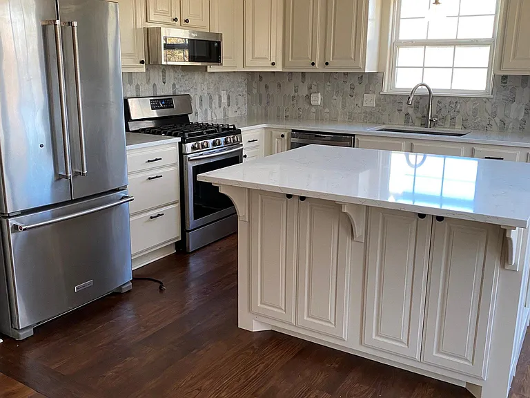 27 Valley View Cir — Photo 1