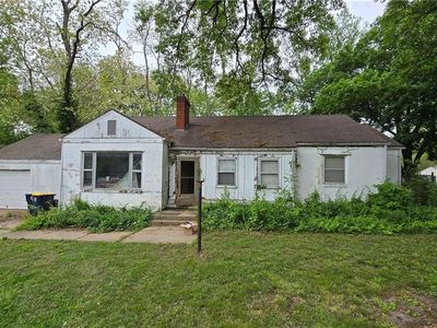 8107 Blue Ridge Blvd, Kansas City, MO, 64138