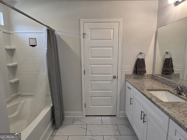 541 Governor Treutlen Cir — Photo 23