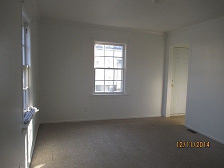 2nd image of 2335 Morton St
