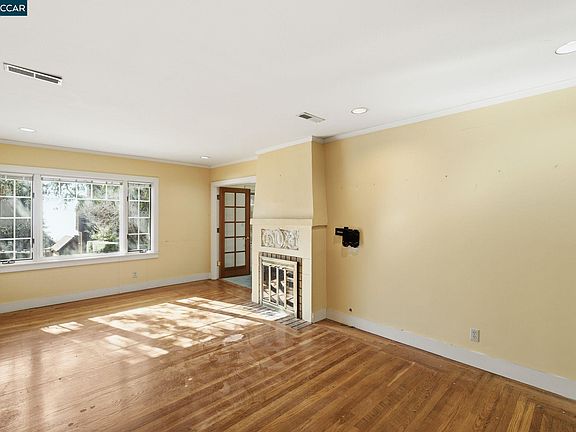 4th image of 549 Santa Barbara Rd