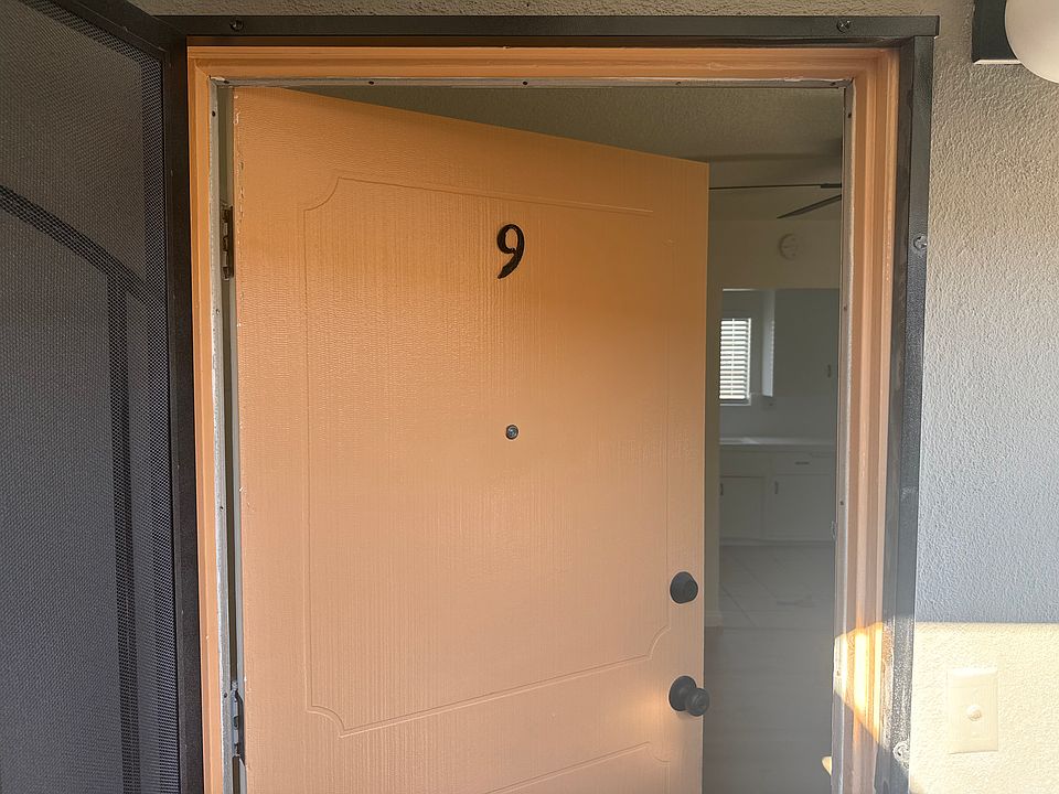 1st image of 11893 Truro Ave APT 9