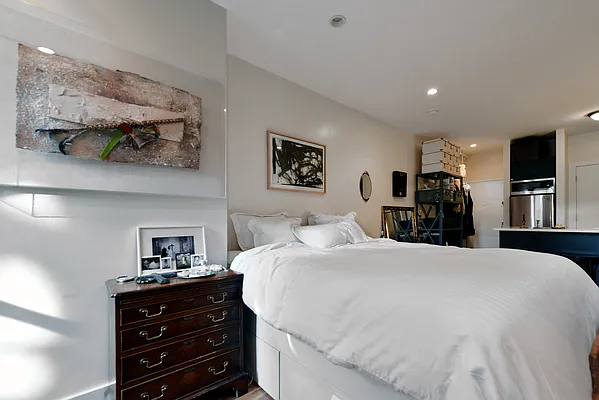 Rented by J Misrahi Realty Corp | media 7