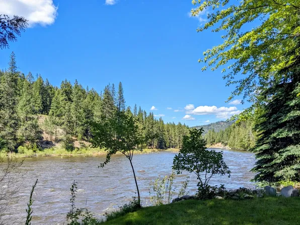 3733 Sand Creek Rd #F, Kettle Falls, WA 99141