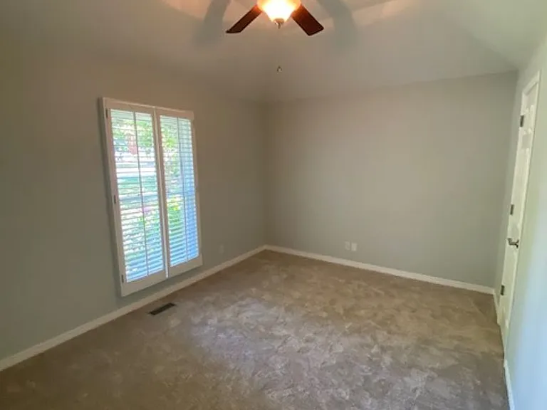 62 W Champions Blvd — Photo 13