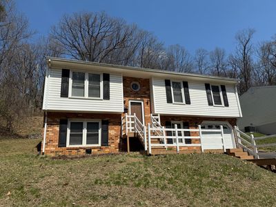 2823 Lansing Dr SW, Roanoke, VA, 24015