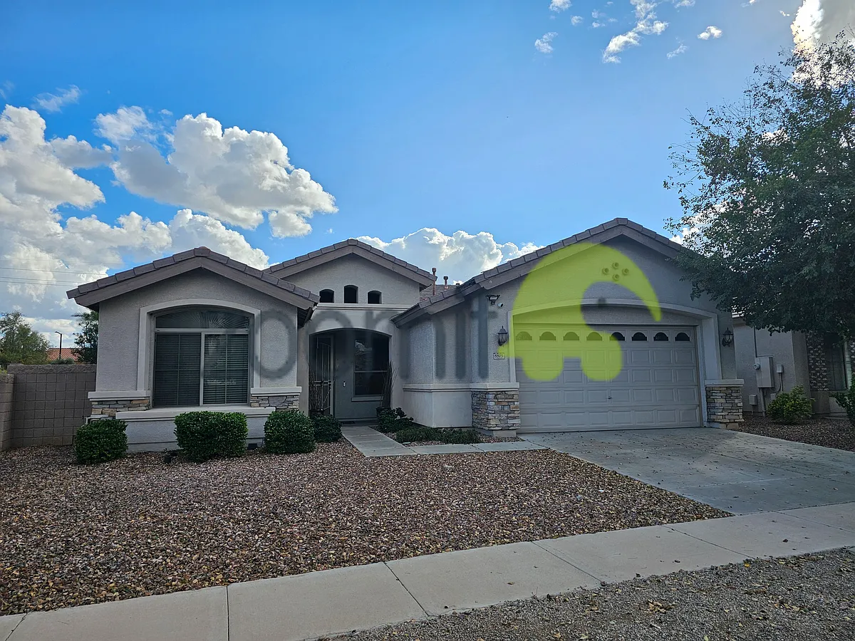 Building Photo - 8805 W Glenn Dr